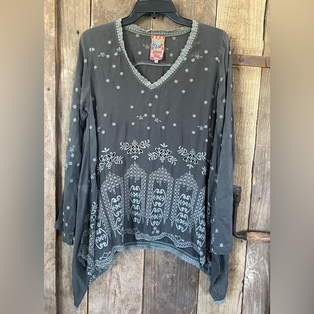 Johnny Was Black/Gray Cupro Rayon Embroidered Eyelet Blouse Size XS